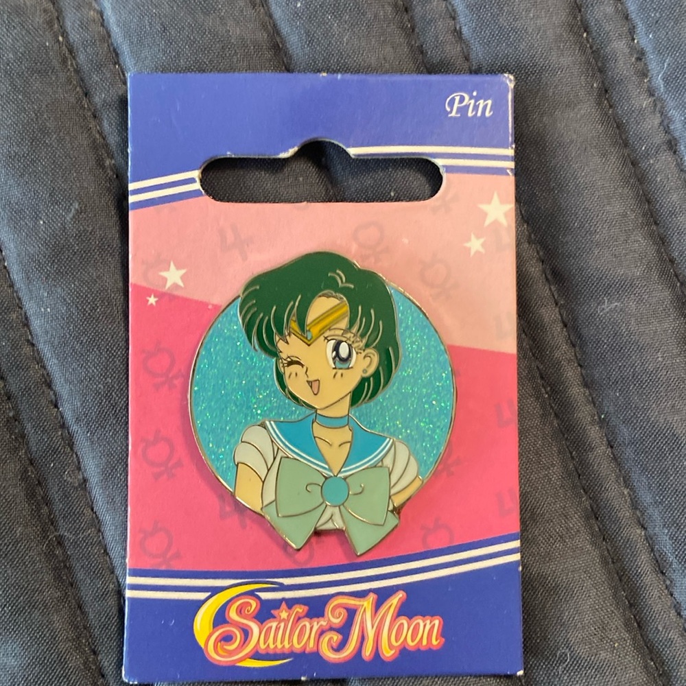 Sailor Moon pin